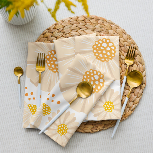Goldem floral napkins with daisy 